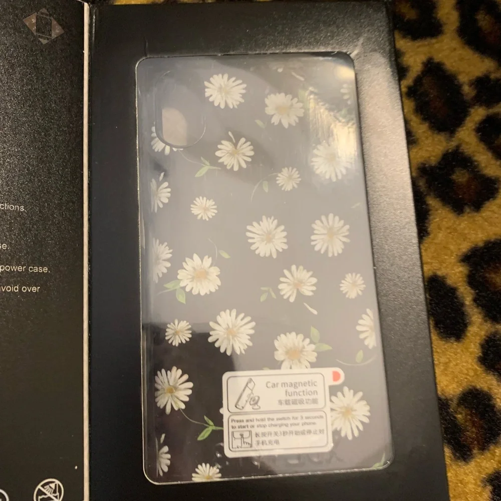 Bundle of I phone XR phone cases and battery pack
